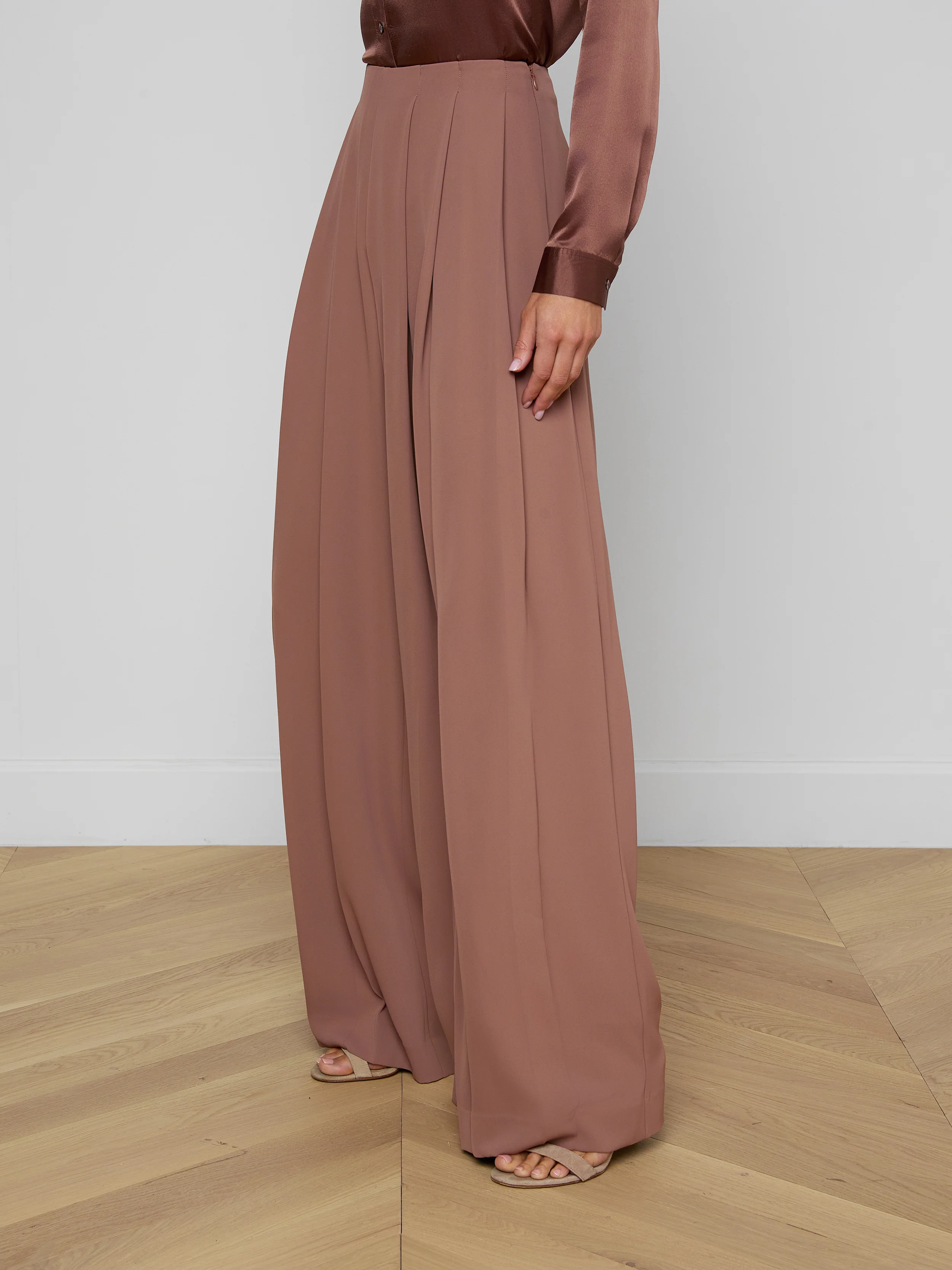 Nova Pleated Wide-Leg Pant - Image 5