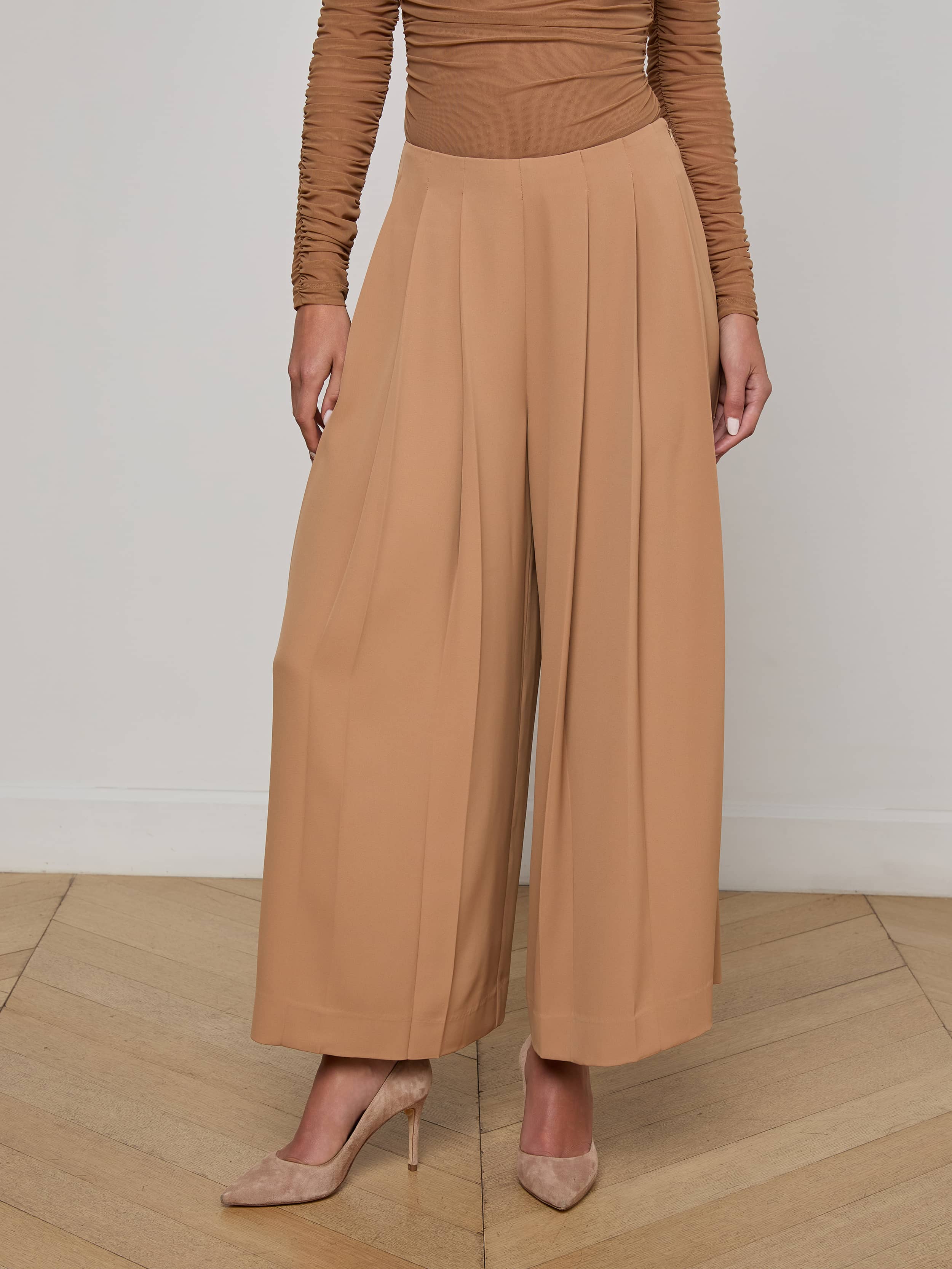 Novalynn Cropped Pleated Pant - Image 2