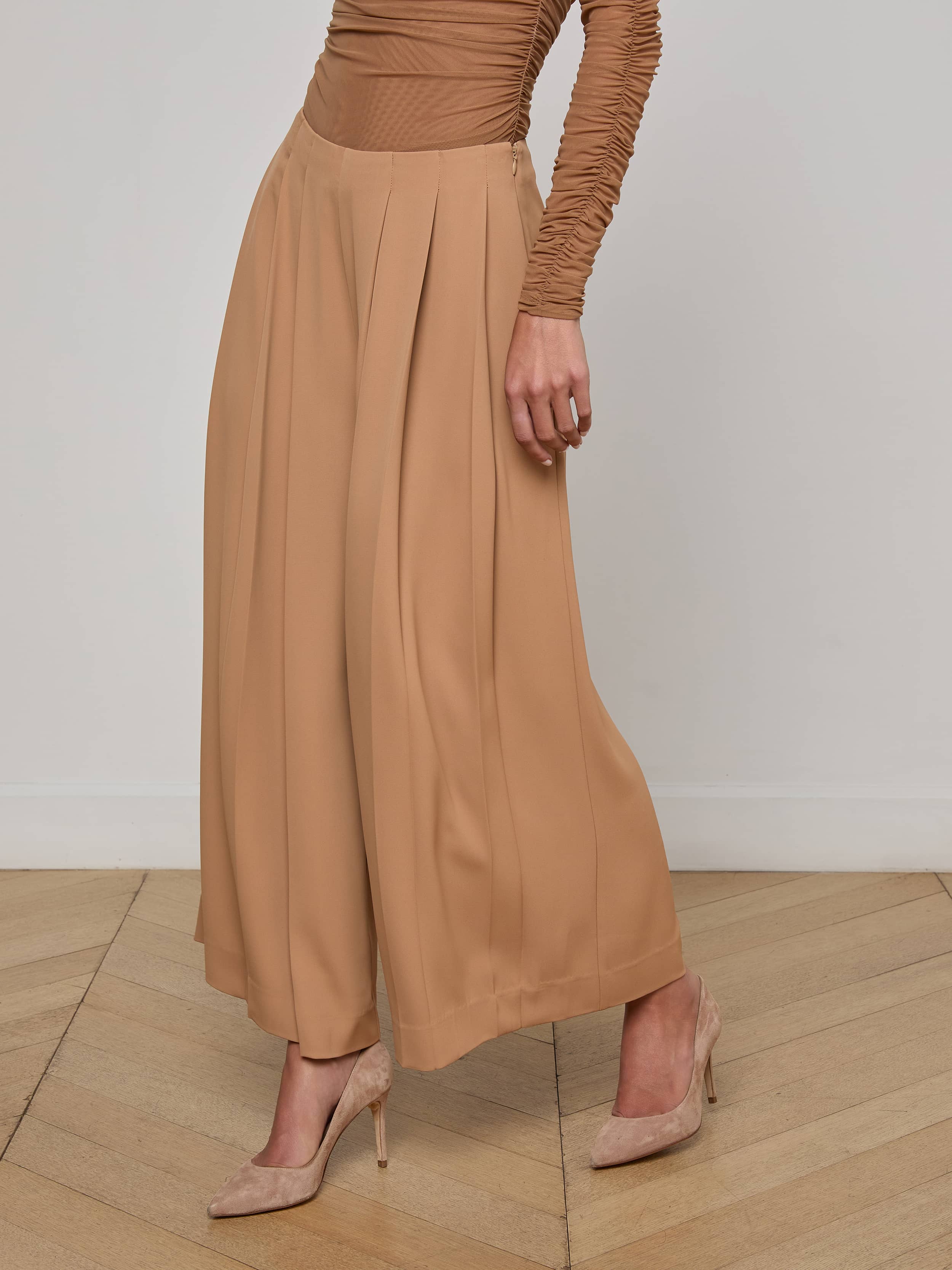 Novalynn Cropped Pleated Pant - Image 3