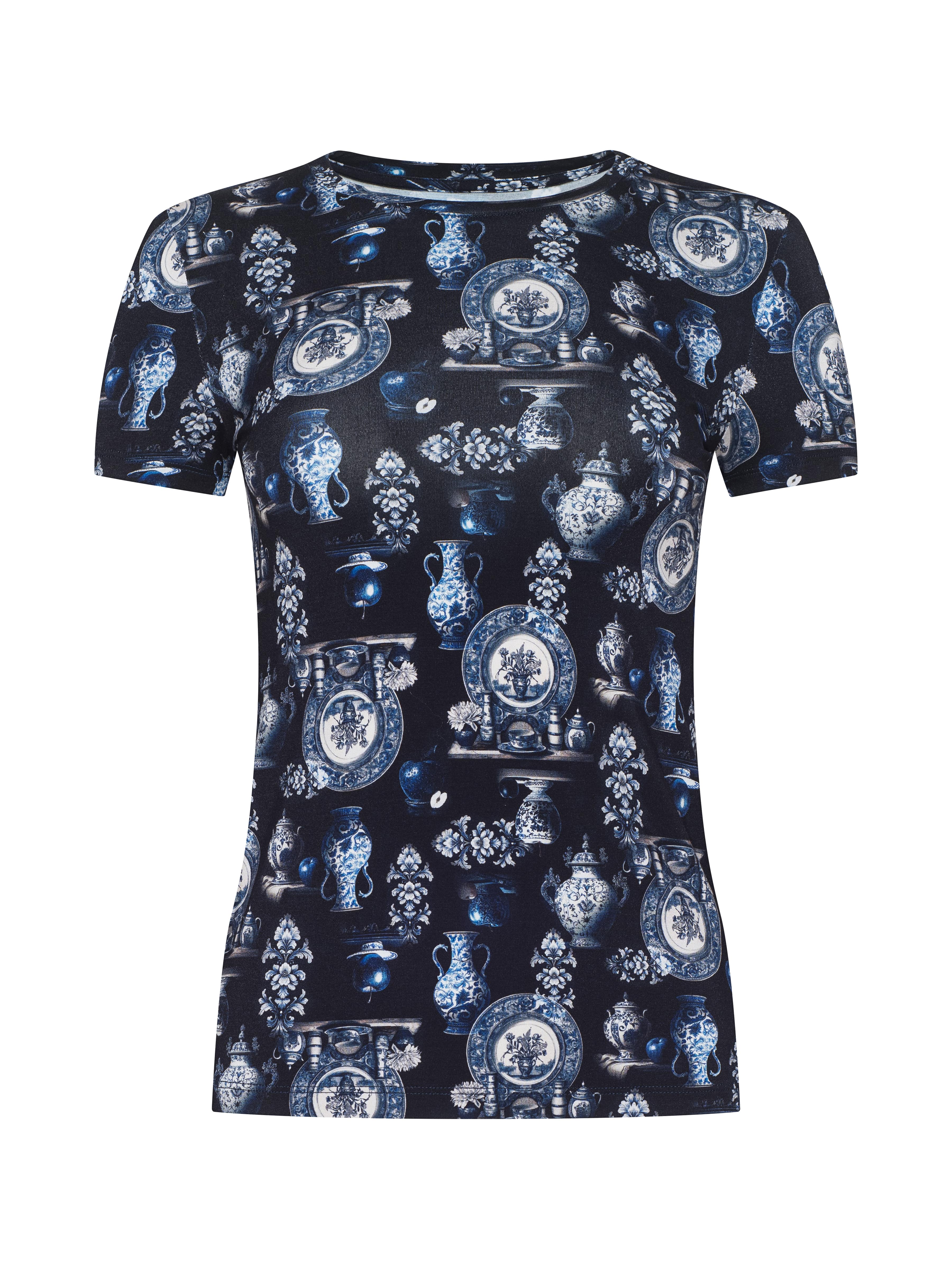 Ressi Fitted Tee - Image 6