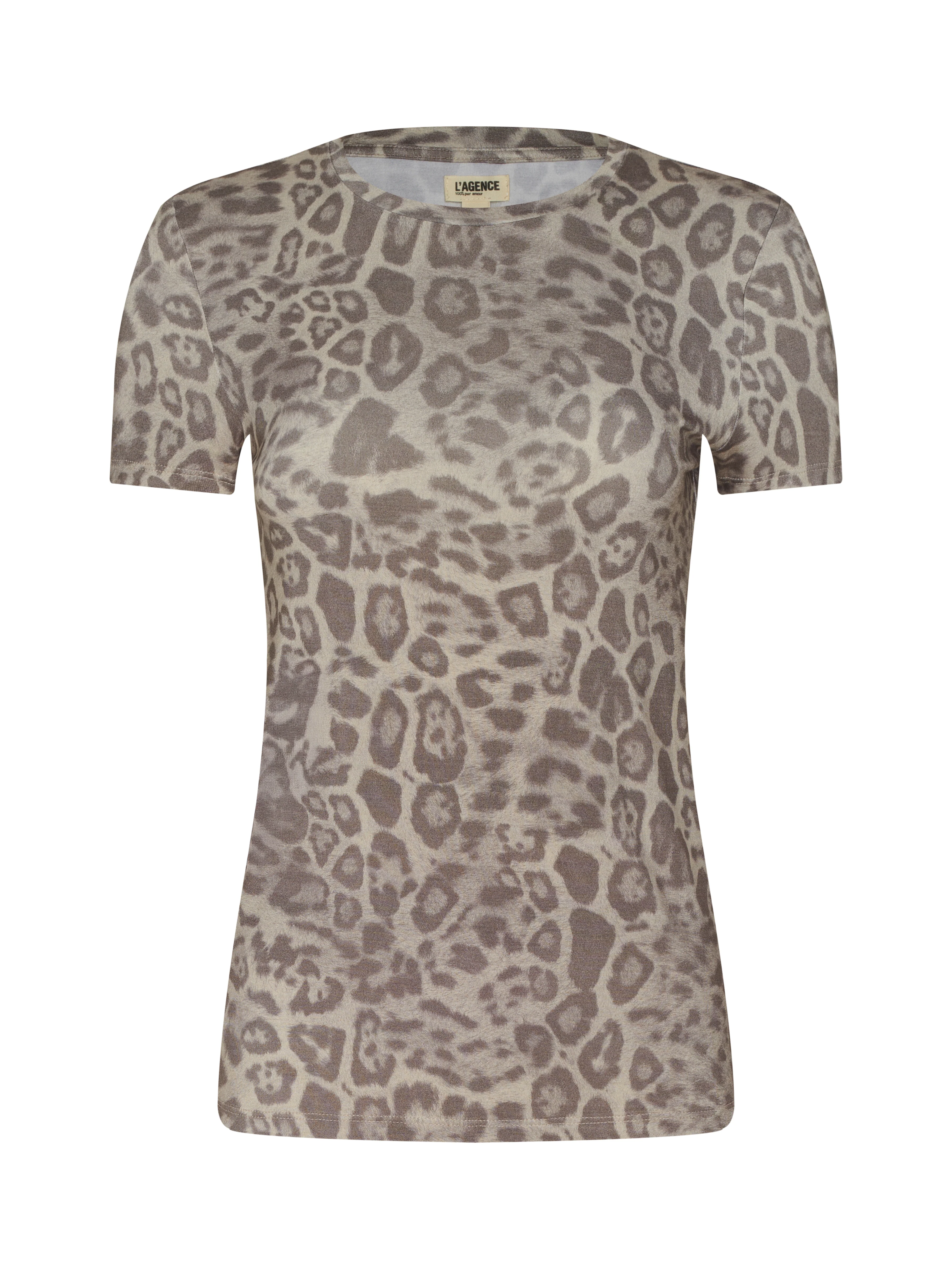 Ressi Fitted Tee - Image 7
