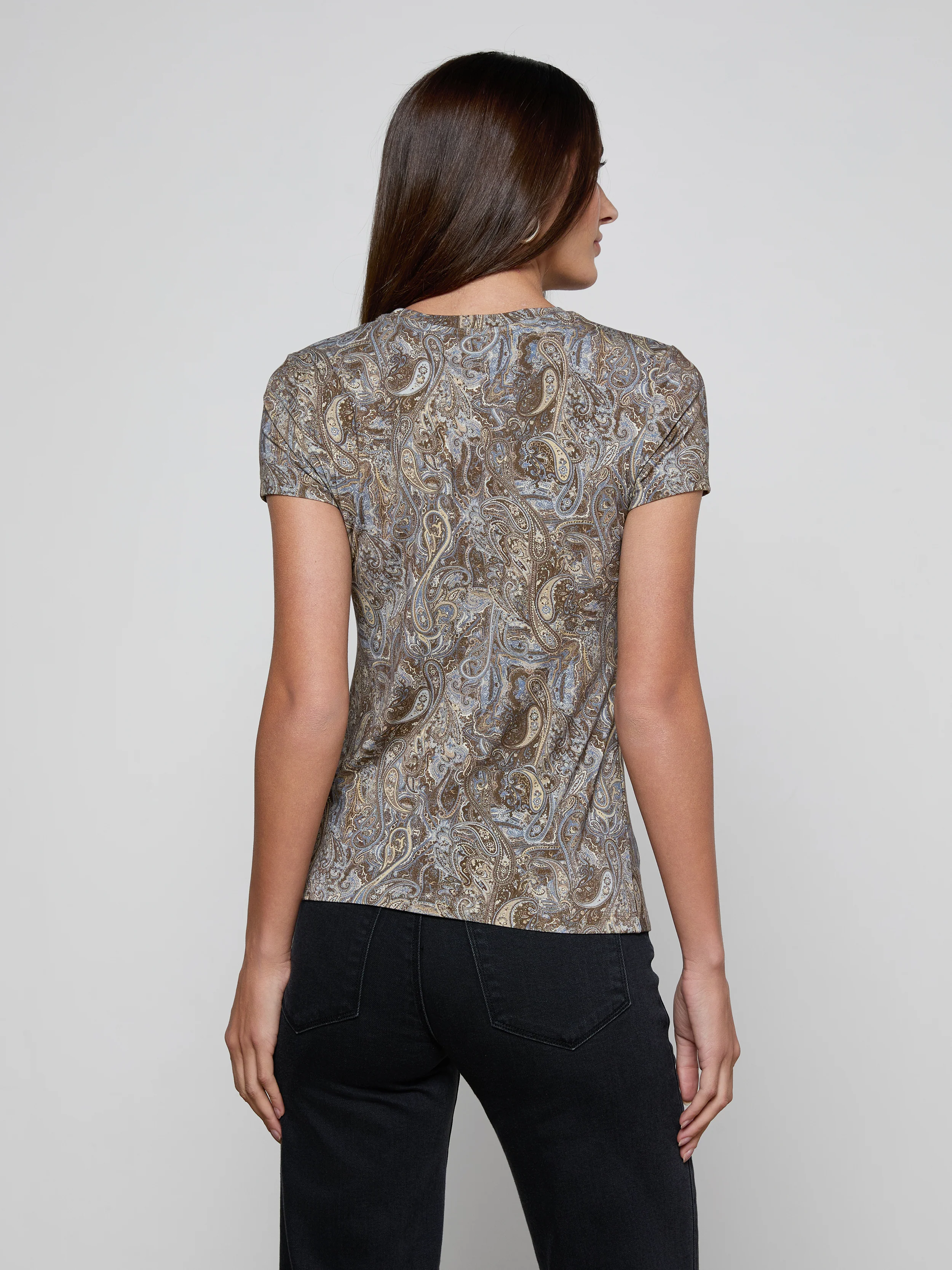 Ressi Fitted Tee - Image 4
