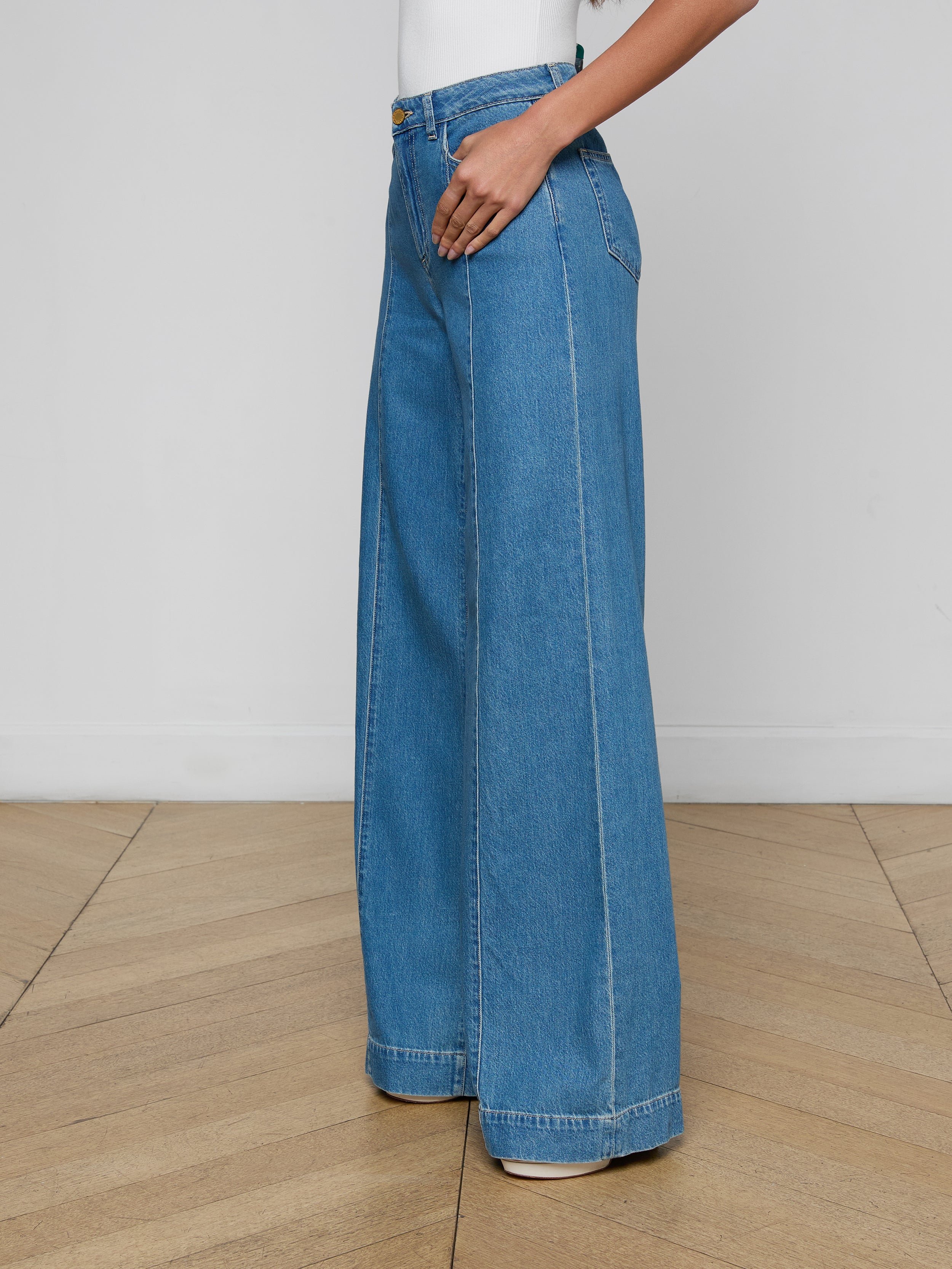 Sandy Wide-Leg Jean - Image 4